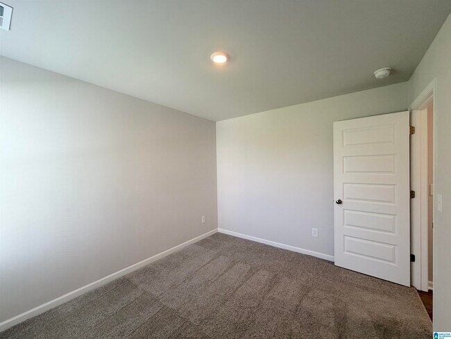 Building Photo - 360 TIMBER Pass