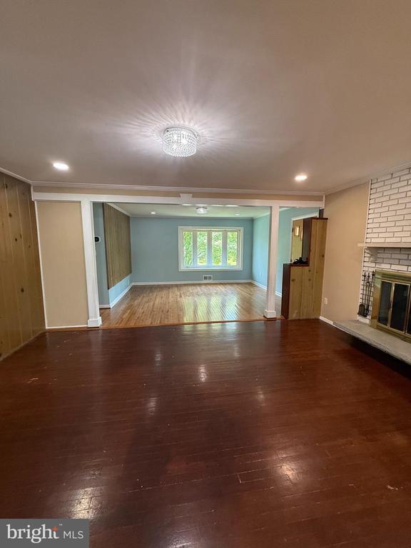 Building Photo - 816 Crothers Ln