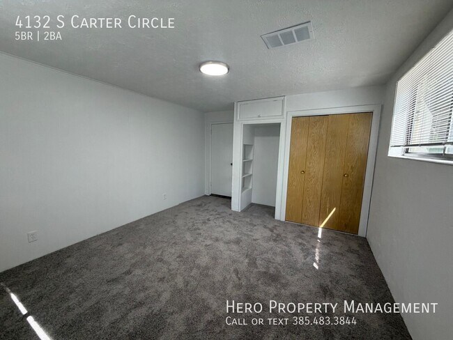 Building Photo - 4132 S Carter Cir