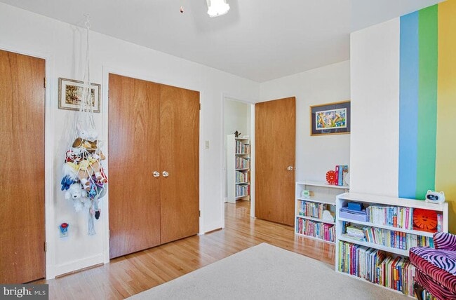 Building Photo - 15805 Wayne Ave