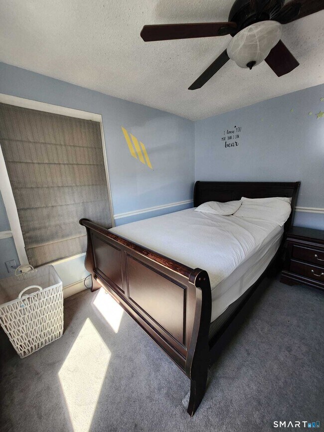 Building Photo - 14 Union St