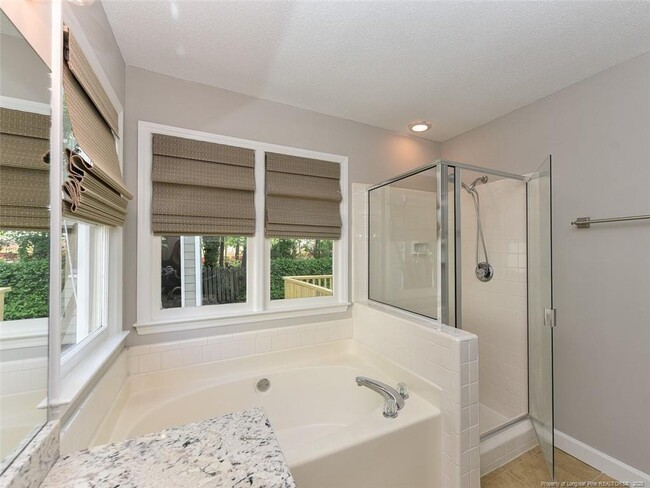 Building Photo - 4916 Royal Adelaide Way
