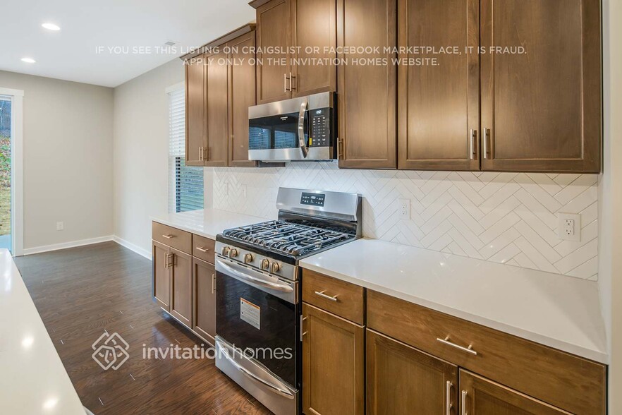 Building Photo - 6301 Coatbridge Ln