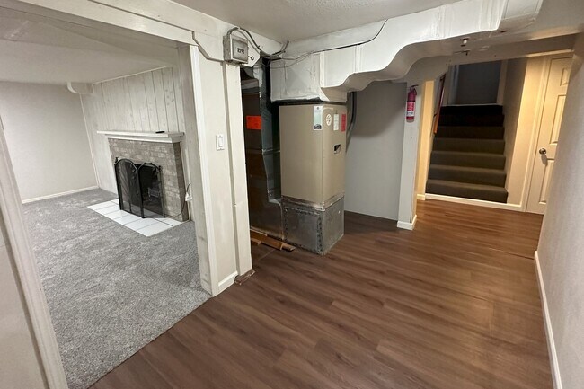 Building Photo - Shankland - 1825 4th