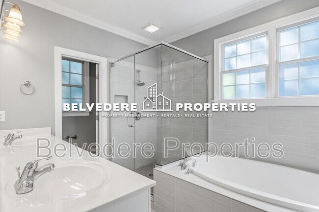 Building Photo - 4204 Peppervine Trail
