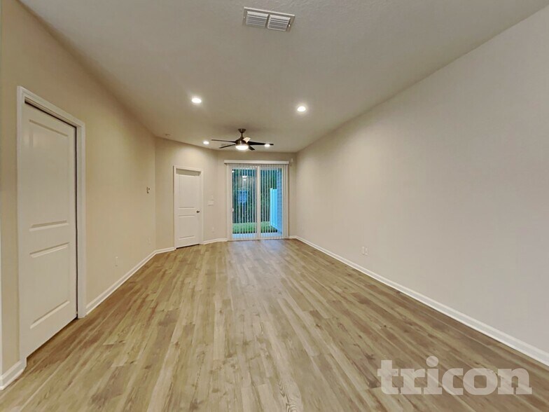 Building Photo - 163 Charlie Way