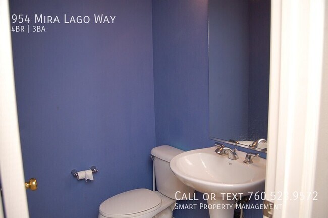 Building Photo - 954 Mira Lago Way