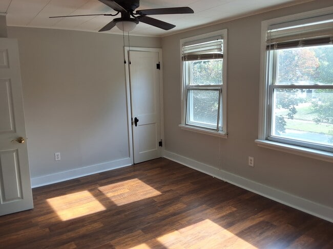 Building Photo - 5198 South St