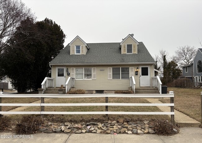 Building Photo - 87 Seaview Ave