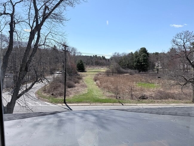 Building Photo - 359 Village St