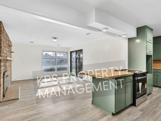 Building Photo - 6511 E Claytonia Ter