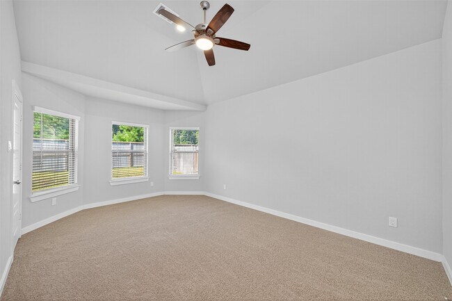 Building Photo - 21932 Juniper Crossing Dr
