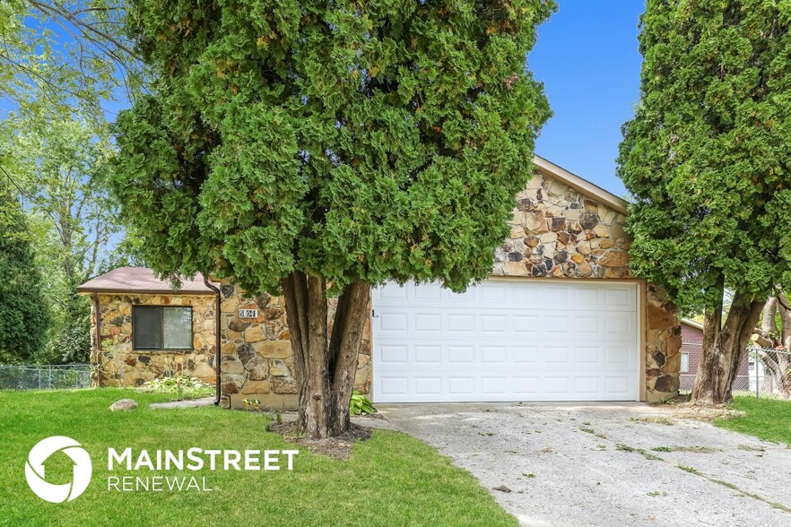 Primary Photo - 5804 Coppock Ln