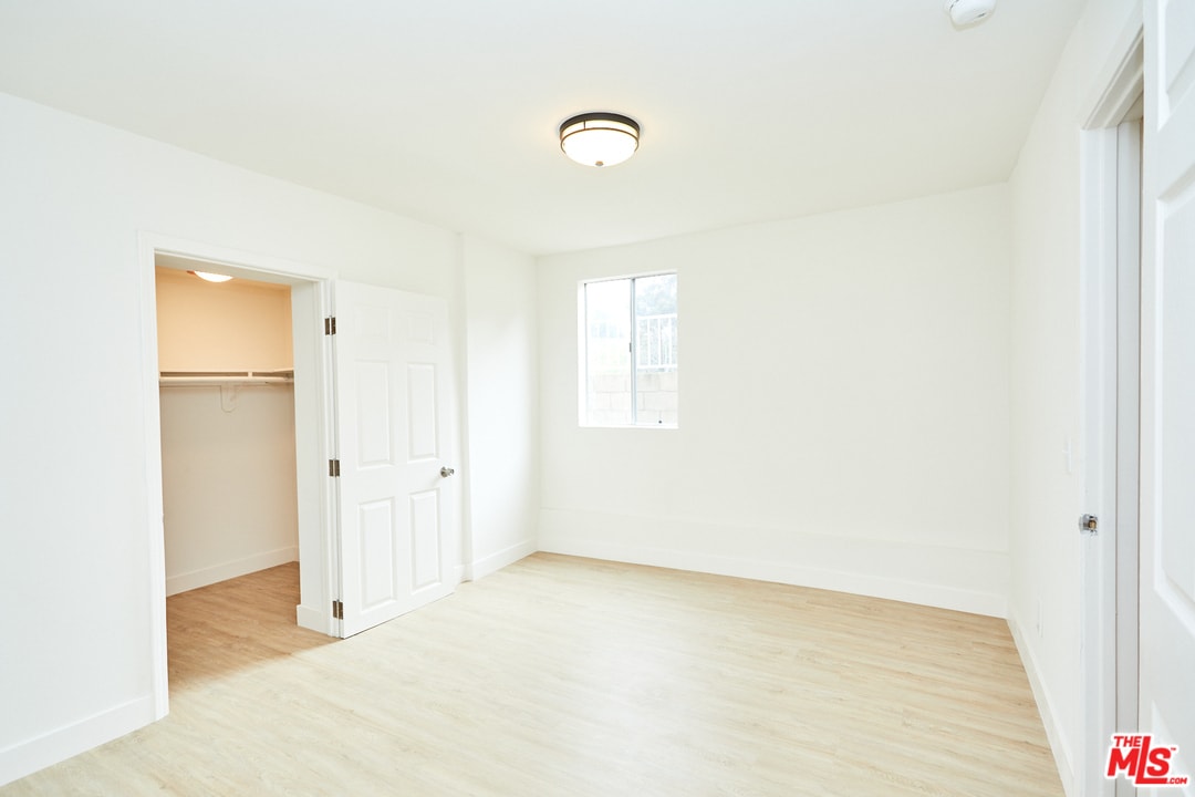 Building Photo - 3212 Oregon St