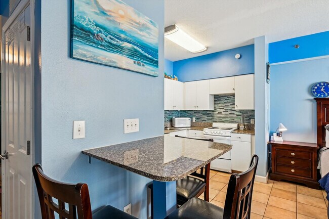 Building Photo - 104 Gulfside Ct