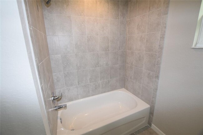 Building Photo - 21 Olive Cir