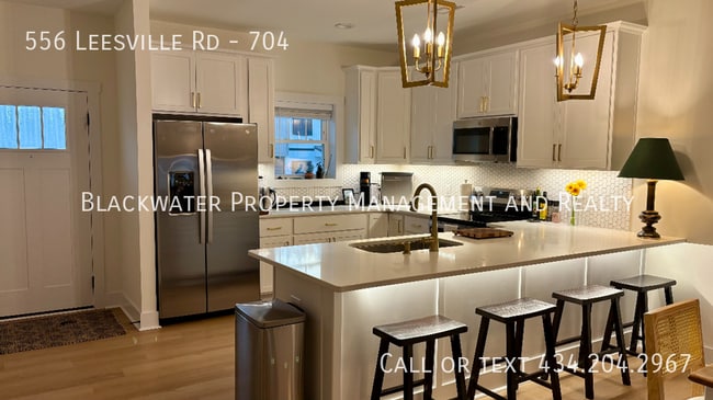 Building Photo - 556 Leesville Rd