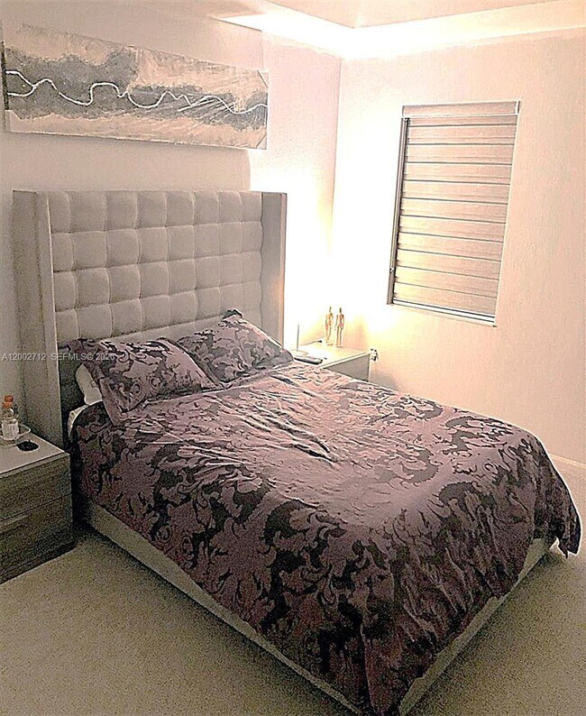 Building Photo - 11403 NW 89th St