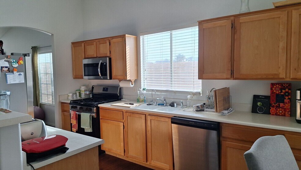 Building Photo - 436 Pumpkin Way