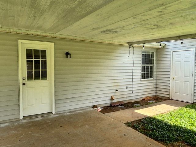Building Photo - 420 Jonquil Ct