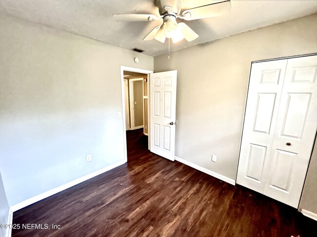 Building Photo - 8214 Herlong Rd