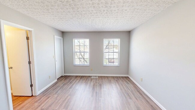 Building Photo - 6671 Warriner Way