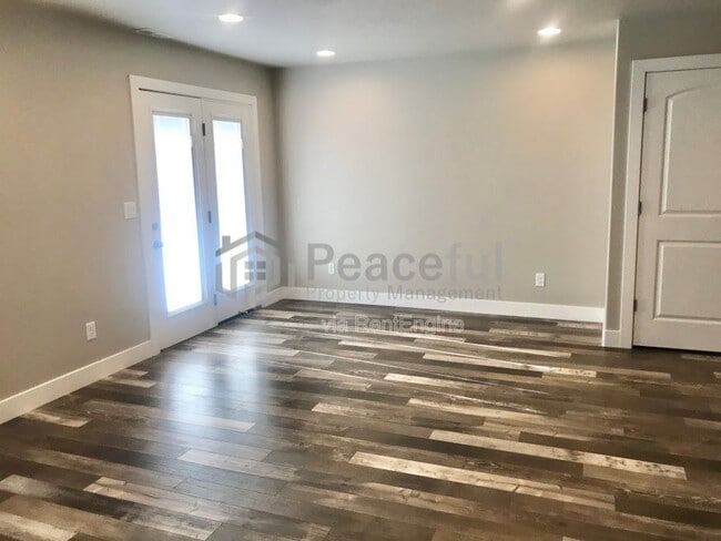 Building Photo - 3148 N Whitetail Dr