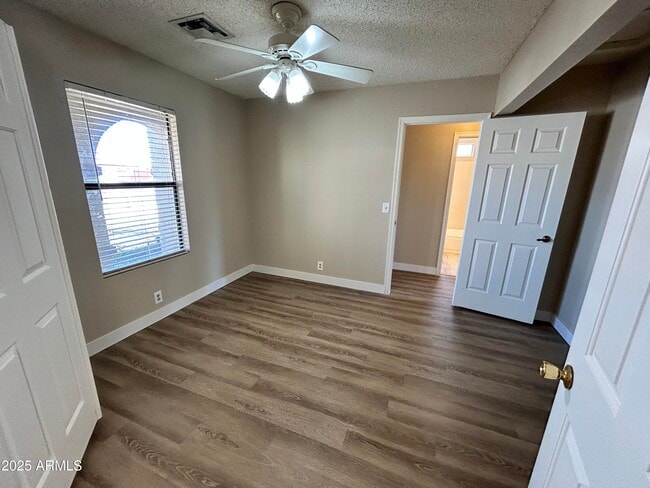 Building Photo - 6361 W Onyx Ave