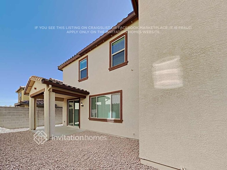 Building Photo - 16524 W Jenan Dr