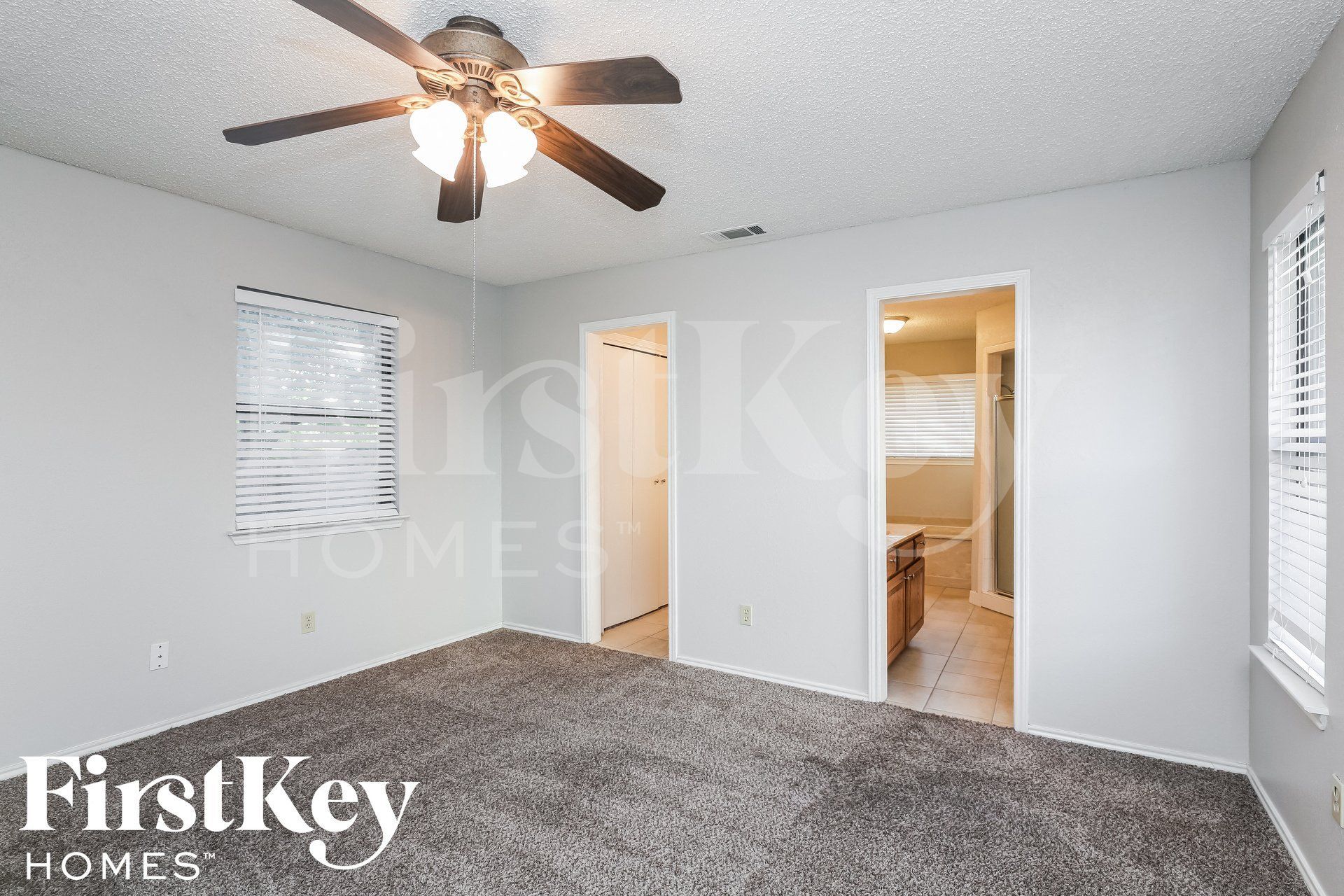 Building Photo - 2104 Homecraft Dr