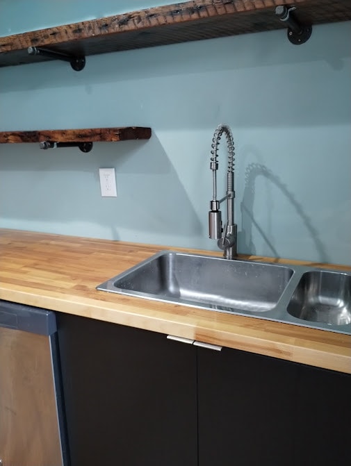 Building Photo - 503 Wallace Ave