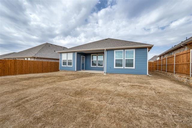Building Photo - 2217 Redwing Dr