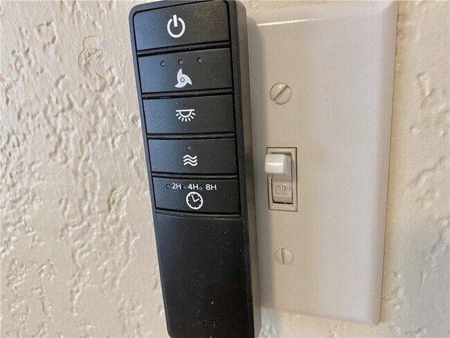 Building Photo - 1700 Rustlers Rd