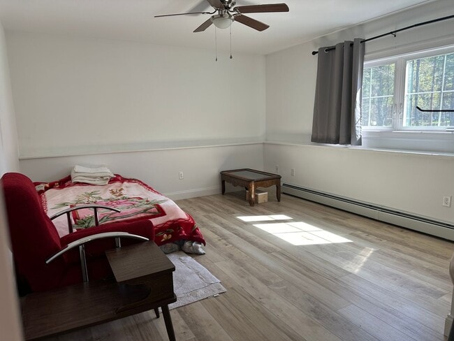 Building Photo - Newly Built! Spacious 4BR 2 Bath House