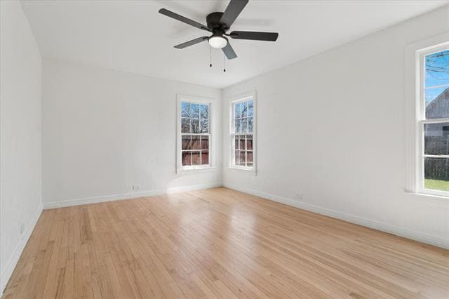 Building Photo - 602 W Pecan St