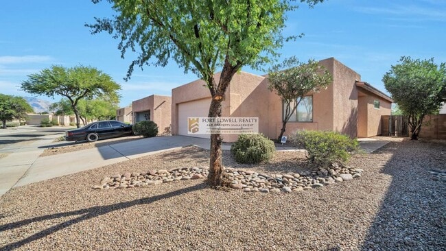 Building Photo - Remodeled NW SFR