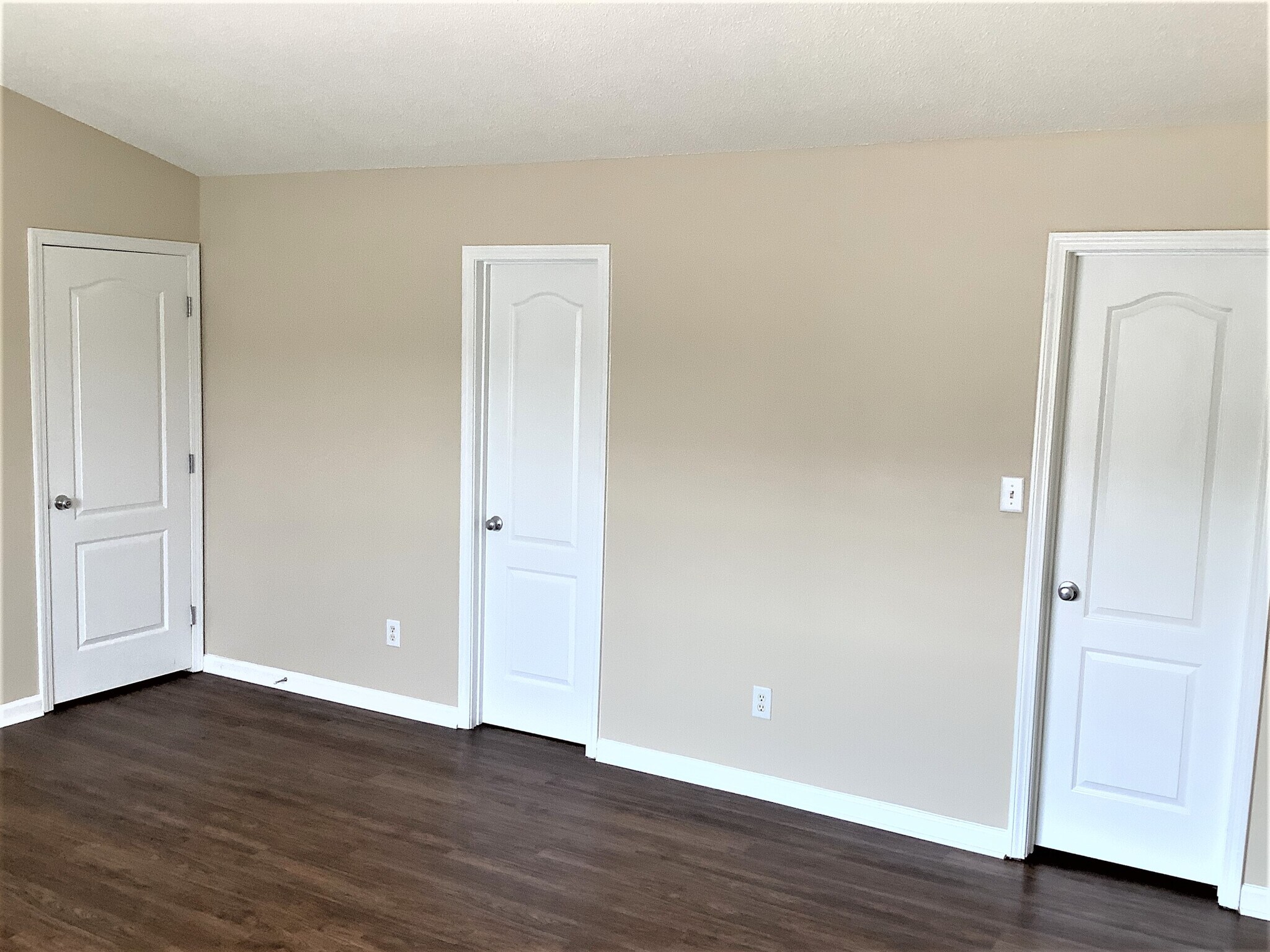 Building Photo - 2758 Windchase Dr