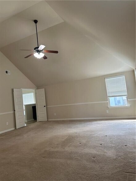 Building Photo - 1560 Walking Horse Trail