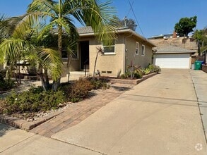 Building Photo - Beautiful House in Allied Gardens!