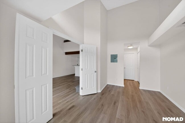 Building Photo - 2575 S Syracuse Way