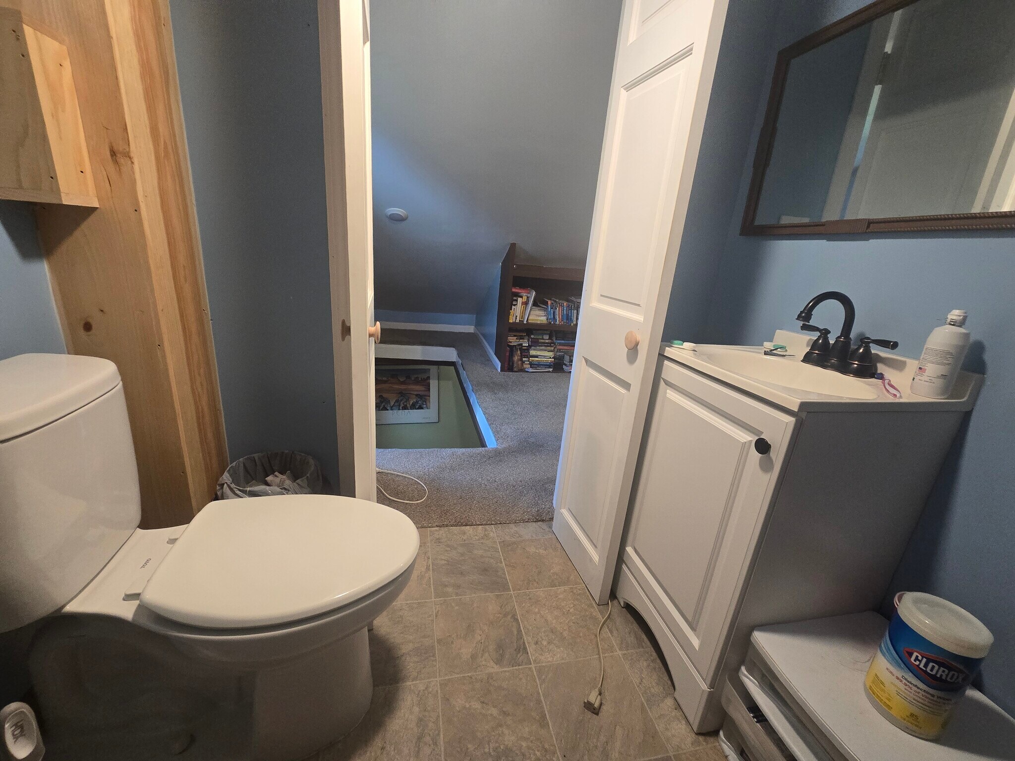 upstairs bathroom half - 5408 Main St