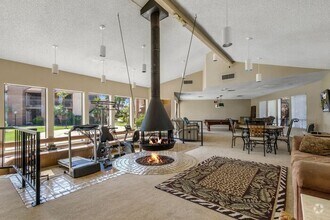 Building Photo - COMING SOON! Spacious 1 Bed 1 Bath Condo i...