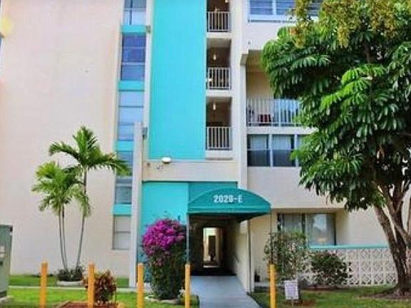 Building Photo - 2029 NW 46th Ave