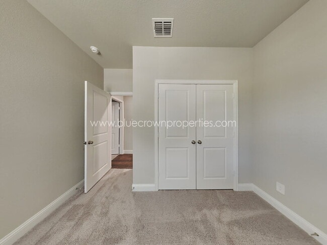 Building Photo - 1132 Red Hawk Ln
