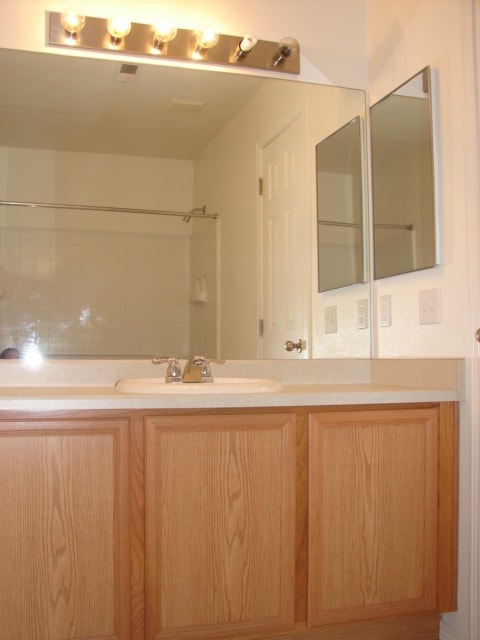 Building Photo - 10515 Country Park Point
