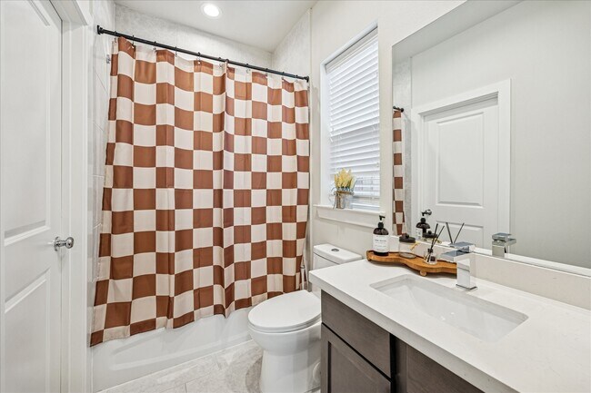 Building Photo - 4919 Avenue J