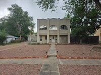 Building Photo - 2826 W Platte Ave