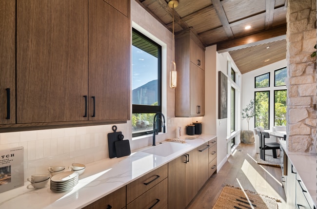 Building Photo - RENT TO BUY: 2024 Parade of Homes - Summit Creek