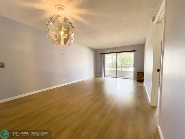 Building Photo - 2801 NW 47th Terrace