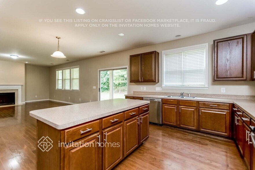 Building Photo - 4407 Alysheba Dr